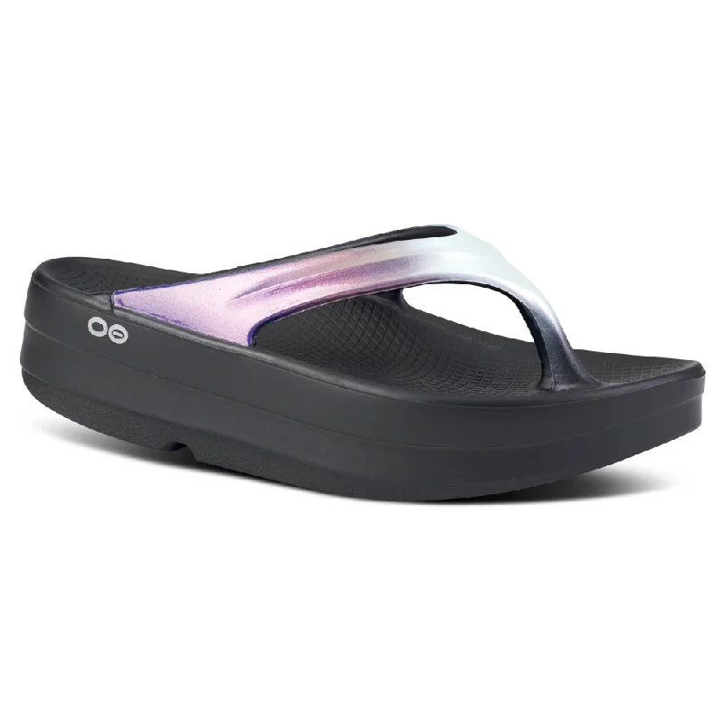 OOFOS OOmega OOlala Luxe Calypso Sandal (Unisex)